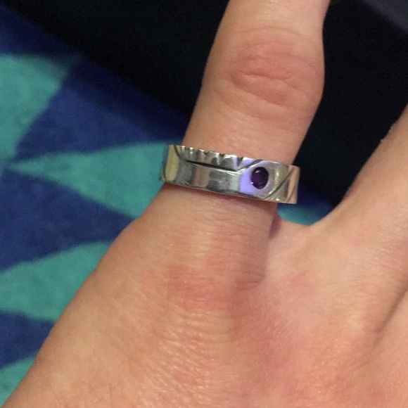 Handmade Silver Ring - Picture 4 of 4